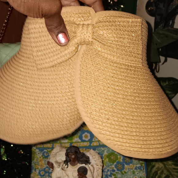 Stylish Tan Woven Visor Hat($3.99S+H) - Picture 1 of 5
